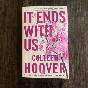 It Ends With Us - By:Colleen Hoover